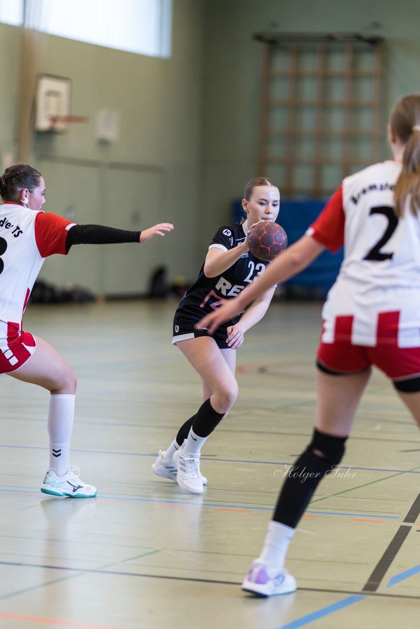 Bild 272 - wBJ SV Henstedt Ulzburg - Bramstedter TS : Ergebnis: 27:15